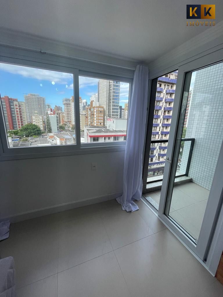 Apartamento à venda com 3 quartos, 94m² - Foto 15