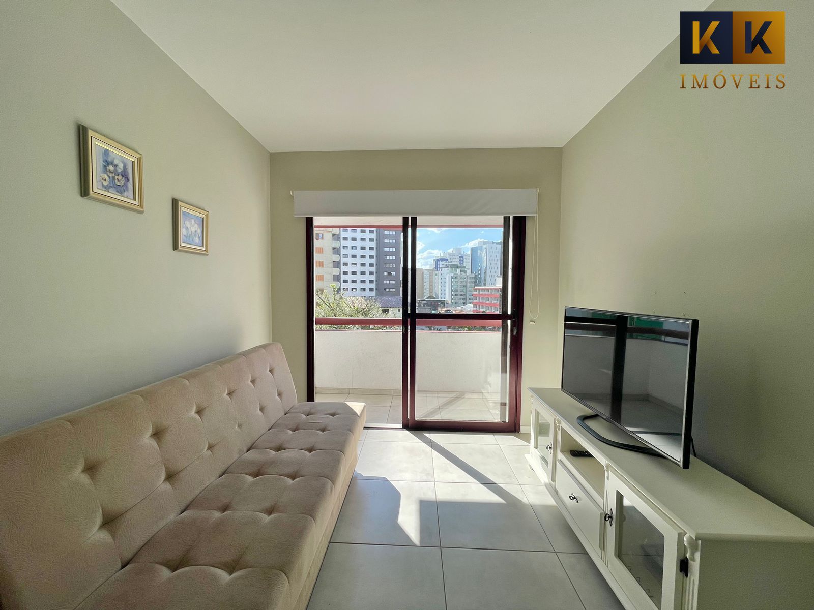 Apartamento à venda com 1 quarto, 42m² - Foto 3