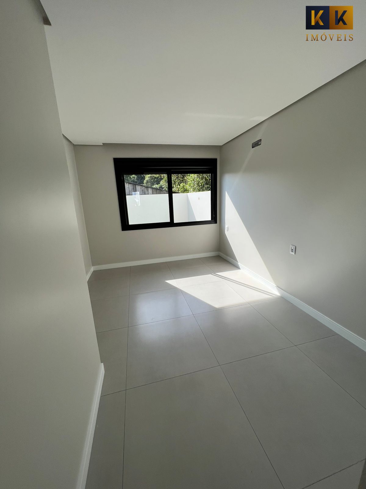 Casa à venda com 2 quartos, 110m² - Foto 15