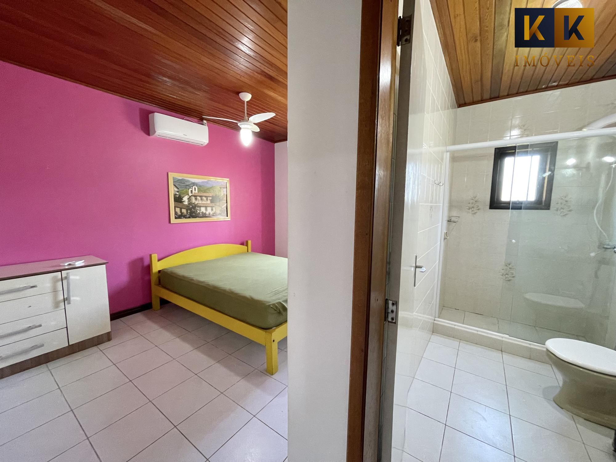 Casa à venda com 4 quartos, 300m² - Foto 19