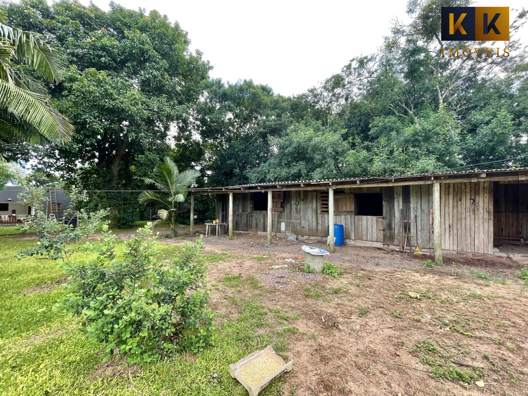 Sítio à venda com 3 quartos, 170m² - Foto 13