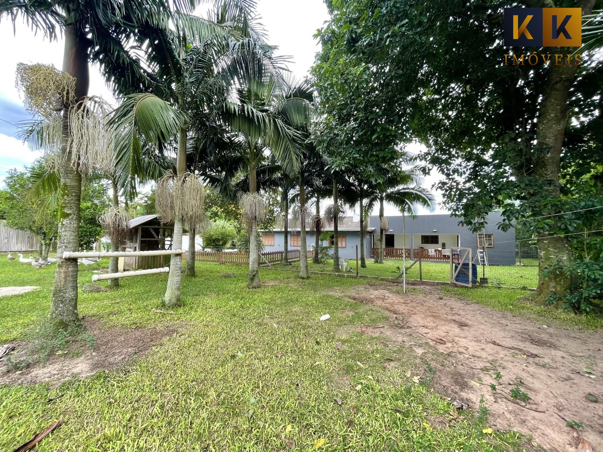 Sítio à venda com 3 quartos, 170m² - Foto 14