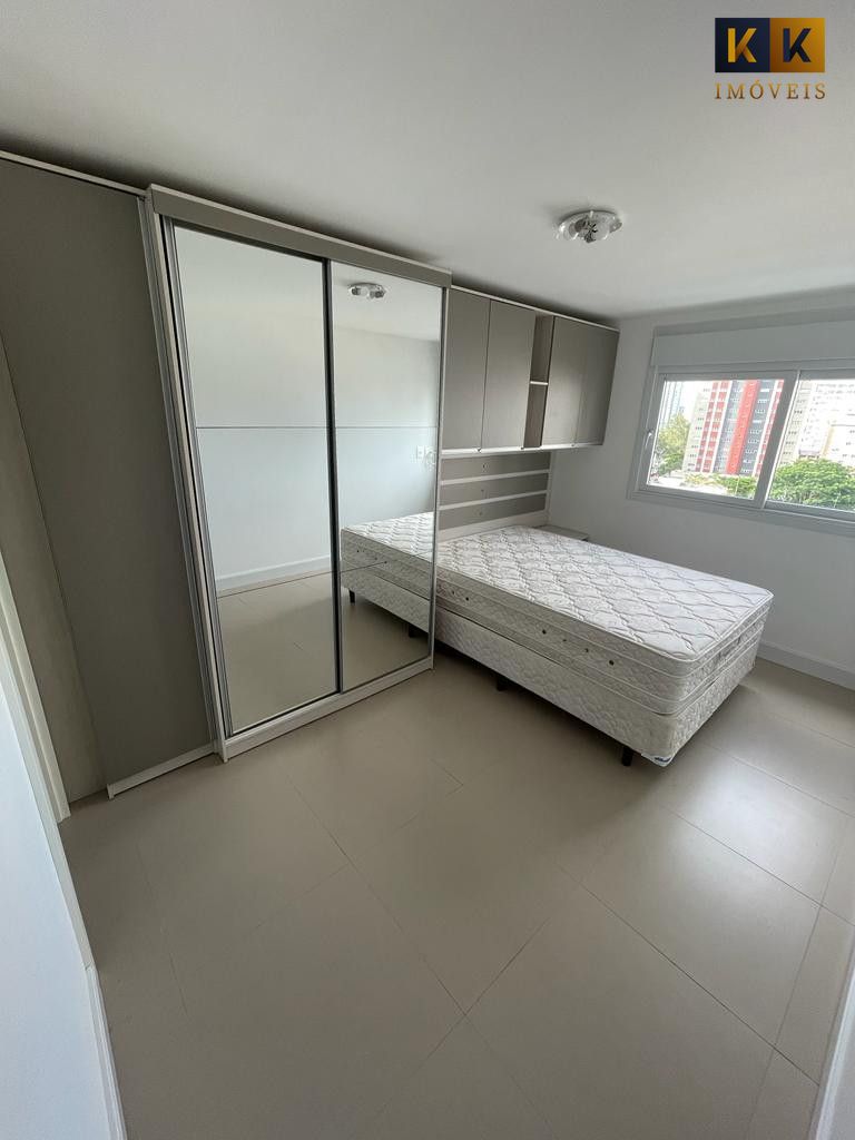 Apartamento à venda com 3 quartos, 94m² - Foto 12