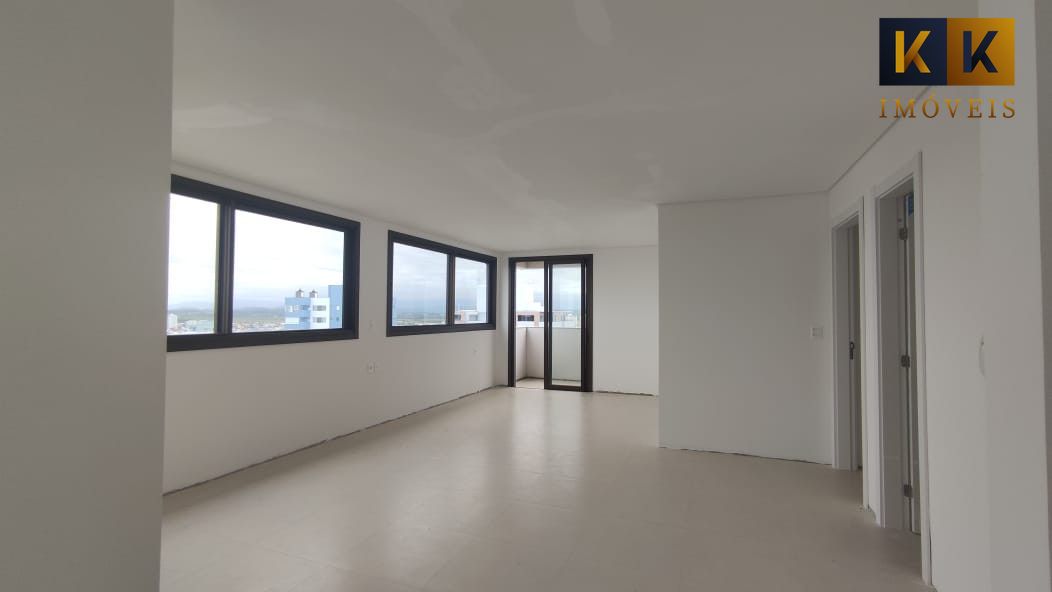 Apartamento à venda com 4 quartos, 235m² - Foto 11