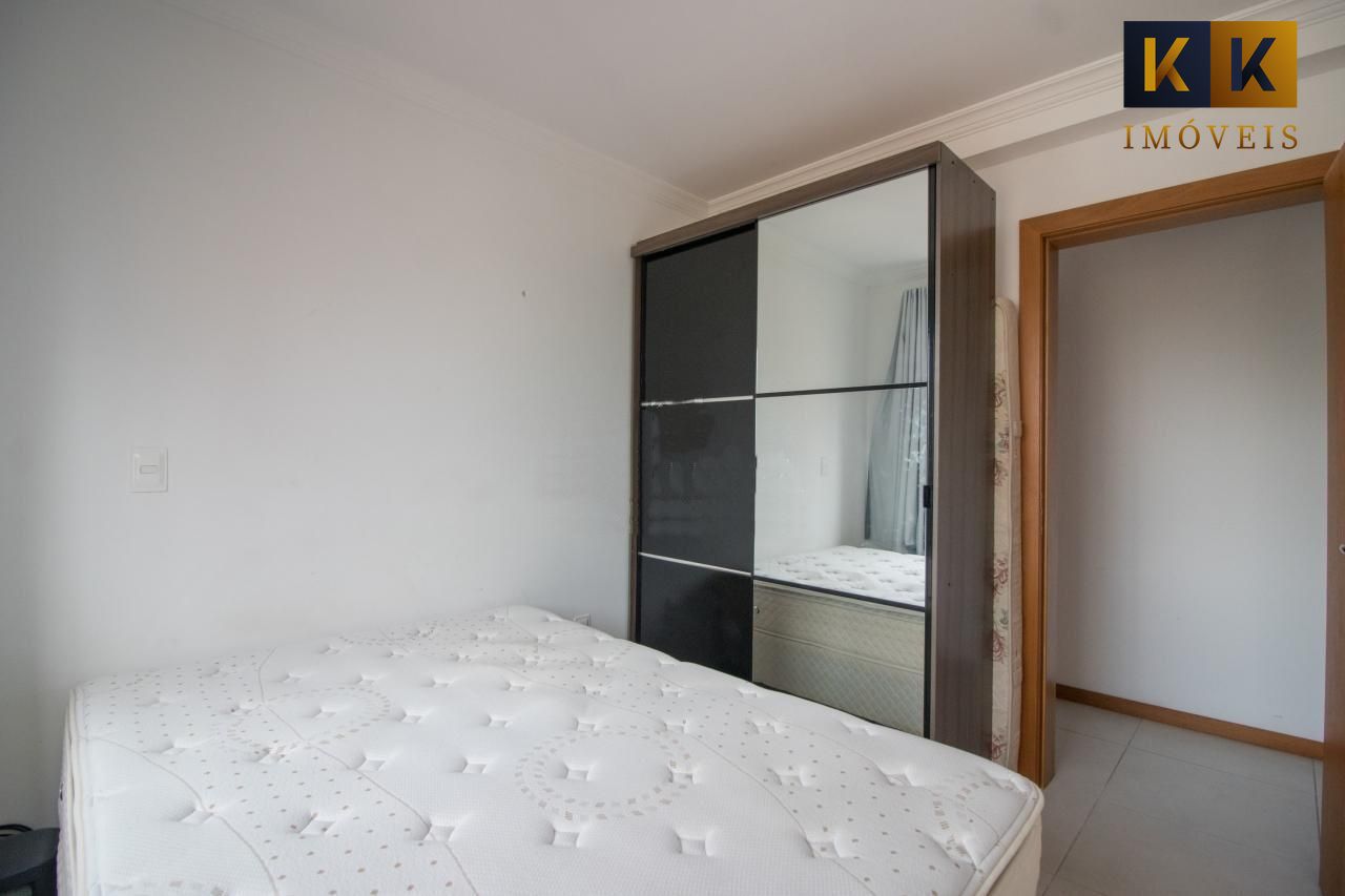 Apartamento à venda com 3 quartos, 93m² - Foto 11