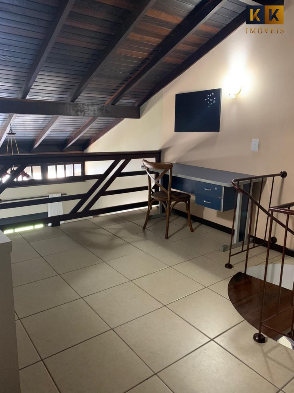 Casa à venda com 8 quartos, 300m² - Foto 14