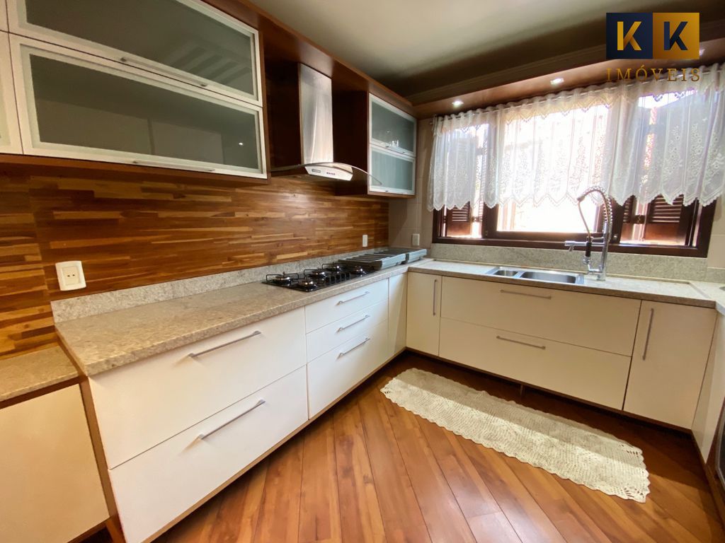 Casa à venda com 3 quartos, 327m² - Foto 9