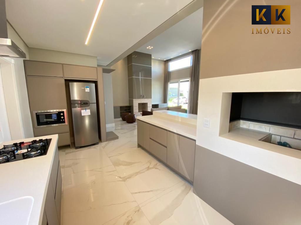 Casa à venda com 4 quartos, 190m² - Foto 13