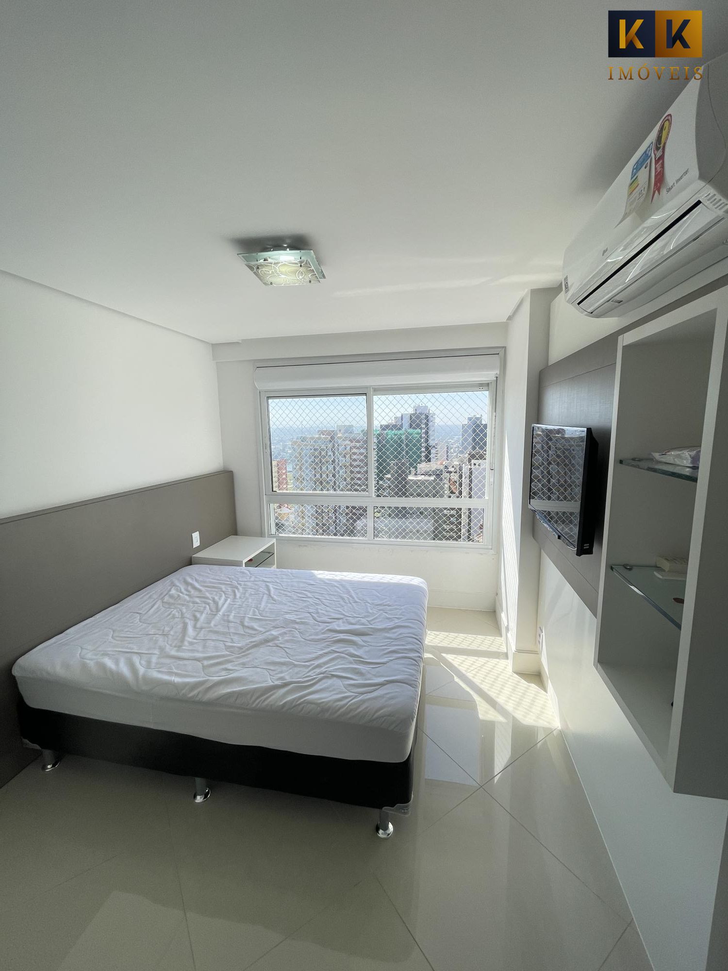 Apartamento à venda com 3 quartos, 112m² - Foto 19