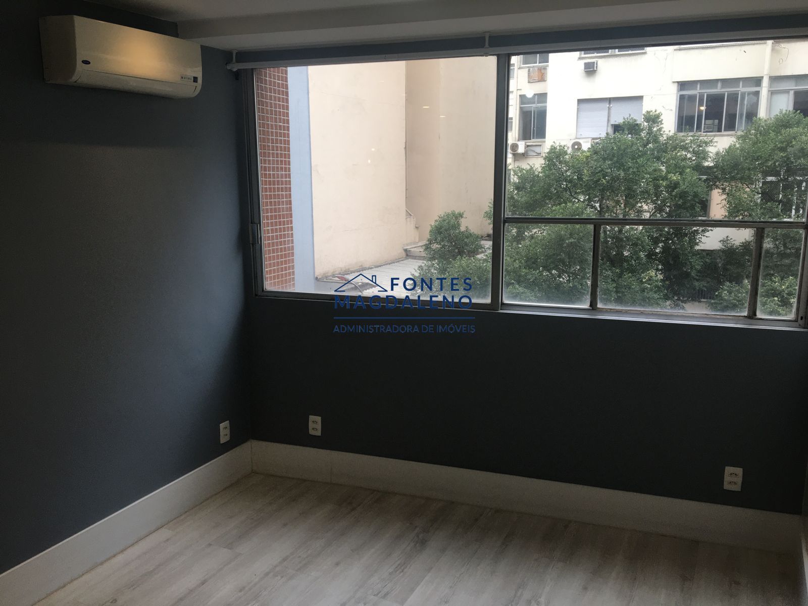 Conjunto Comercial-Sala à venda com 1 quarto, 45m² - Foto 27