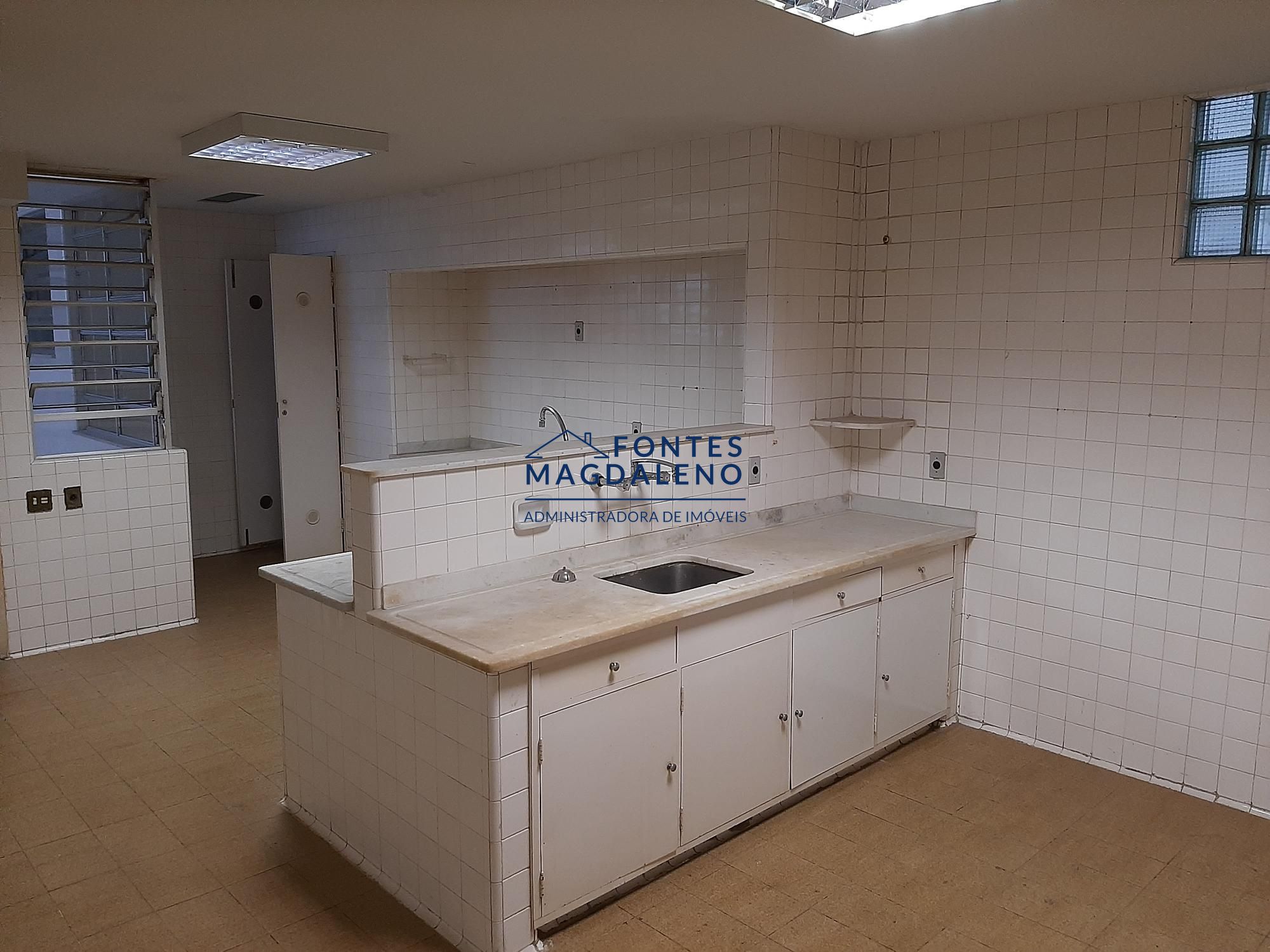 Apartamento à venda com 4 quartos, 378m² - Foto 13