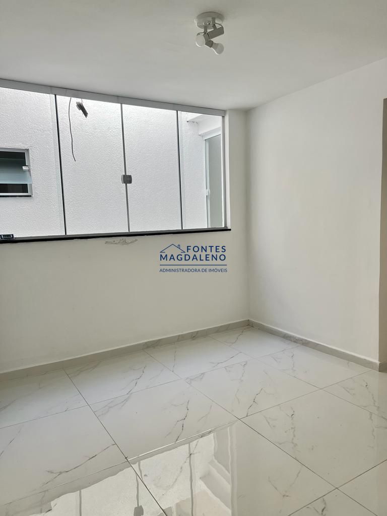 Casa à venda com 3 quartos, 110m² - Foto 13