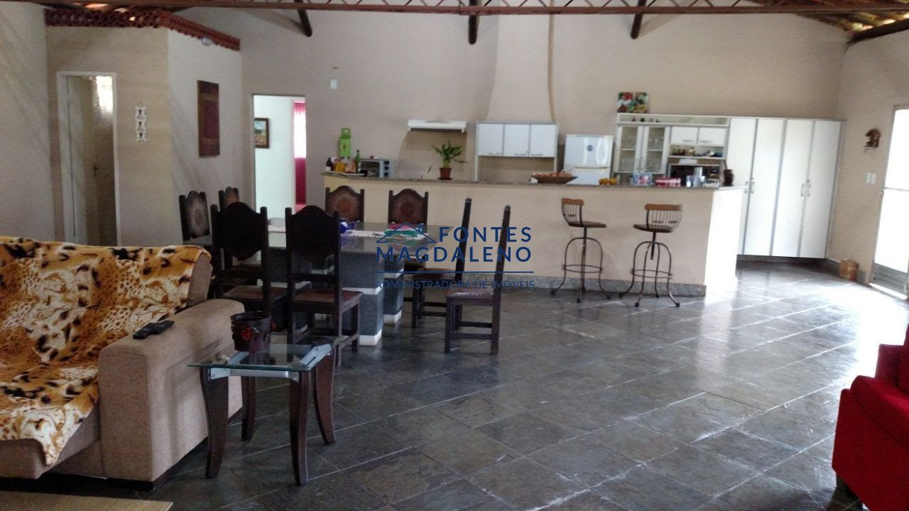 Fazenda à venda com 5 quartos, 2850m² - Foto 13