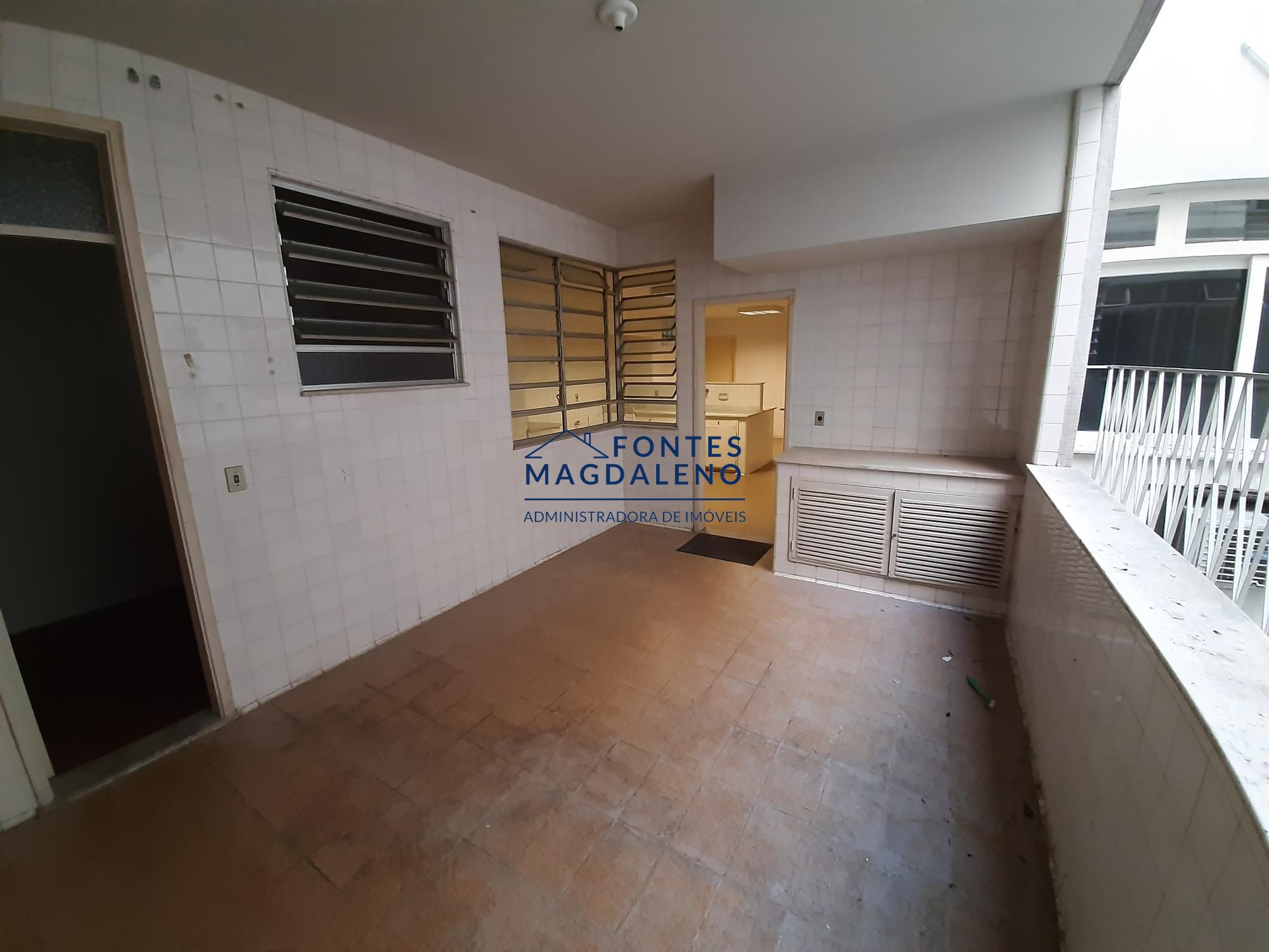 Apartamento à venda com 4 quartos, 378m² - Foto 15