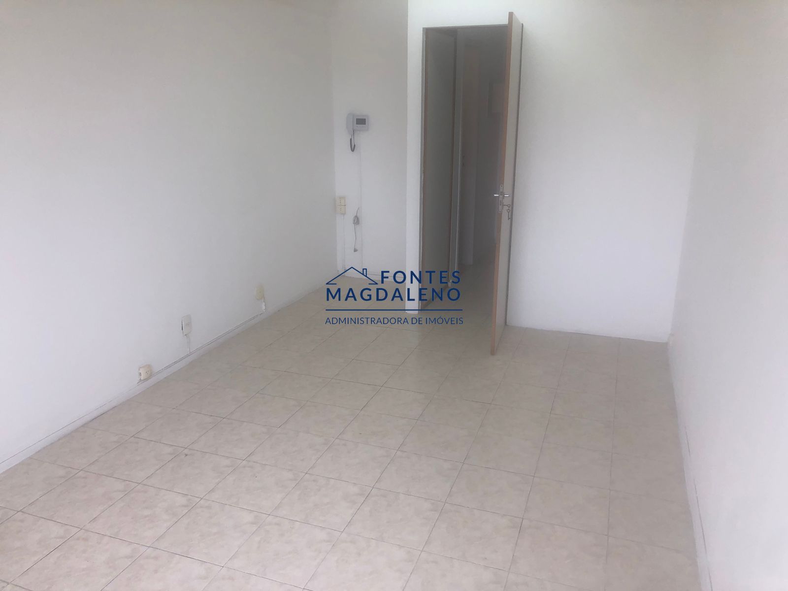 Conjunto Comercial-Sala para alugar com 1 quarto, 27m² - Foto 11