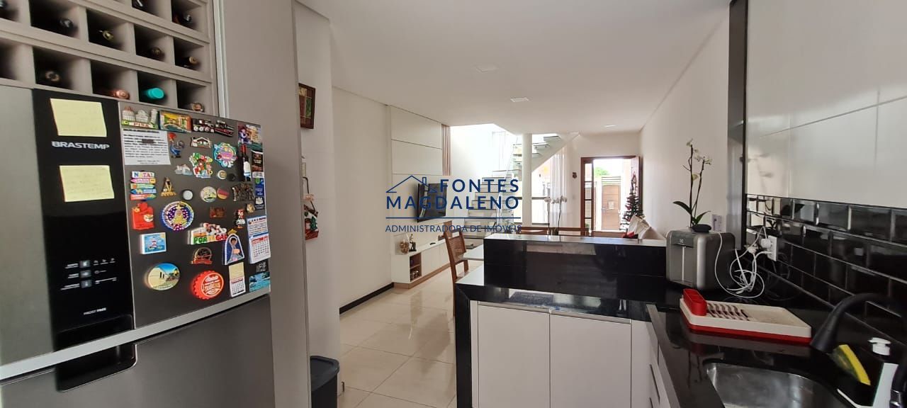 Casa à venda com 3 quartos, 152m² - Foto 12