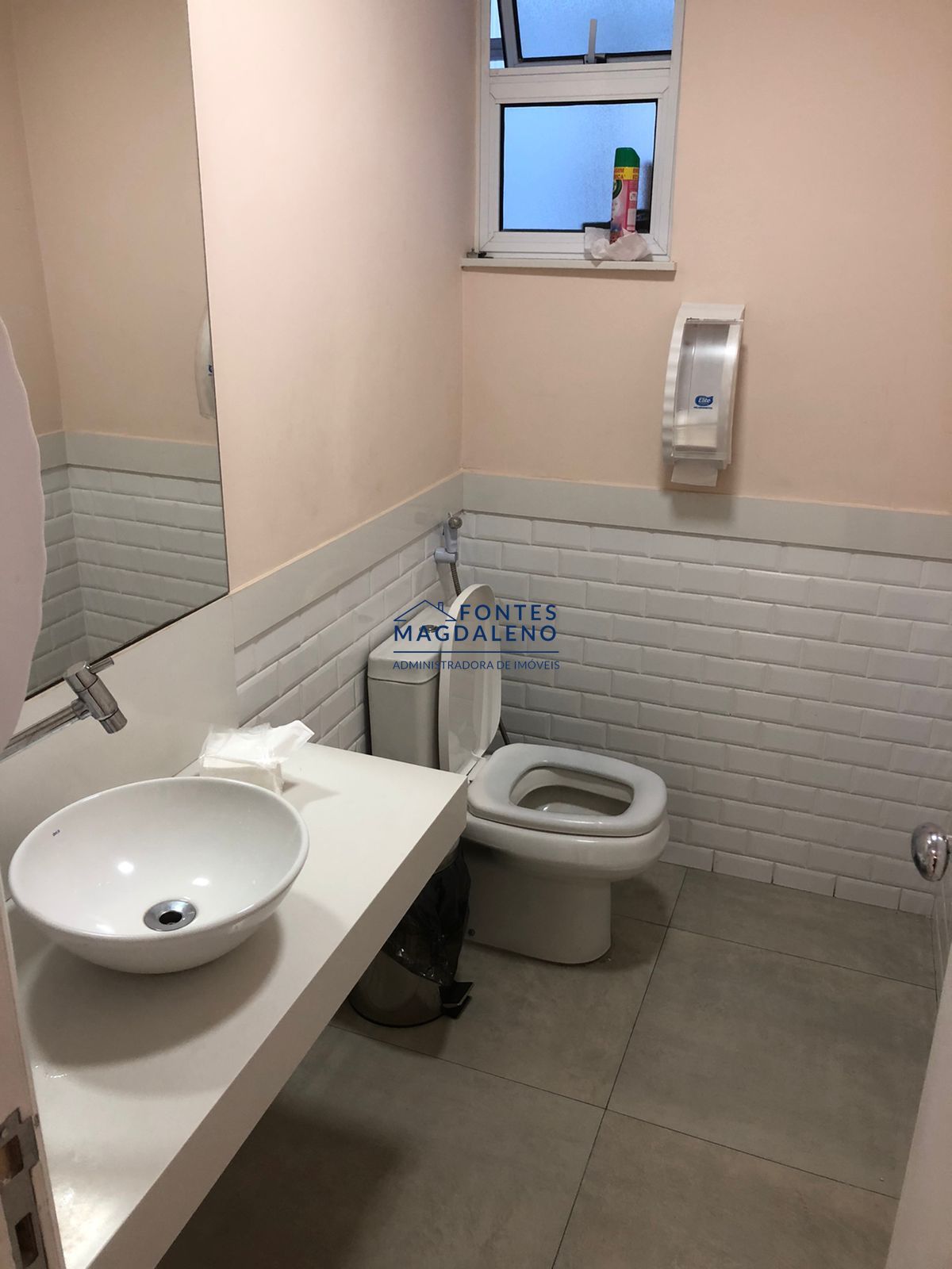 Conjunto Comercial-Sala à venda com 5 quartos, 150m² - Foto 38