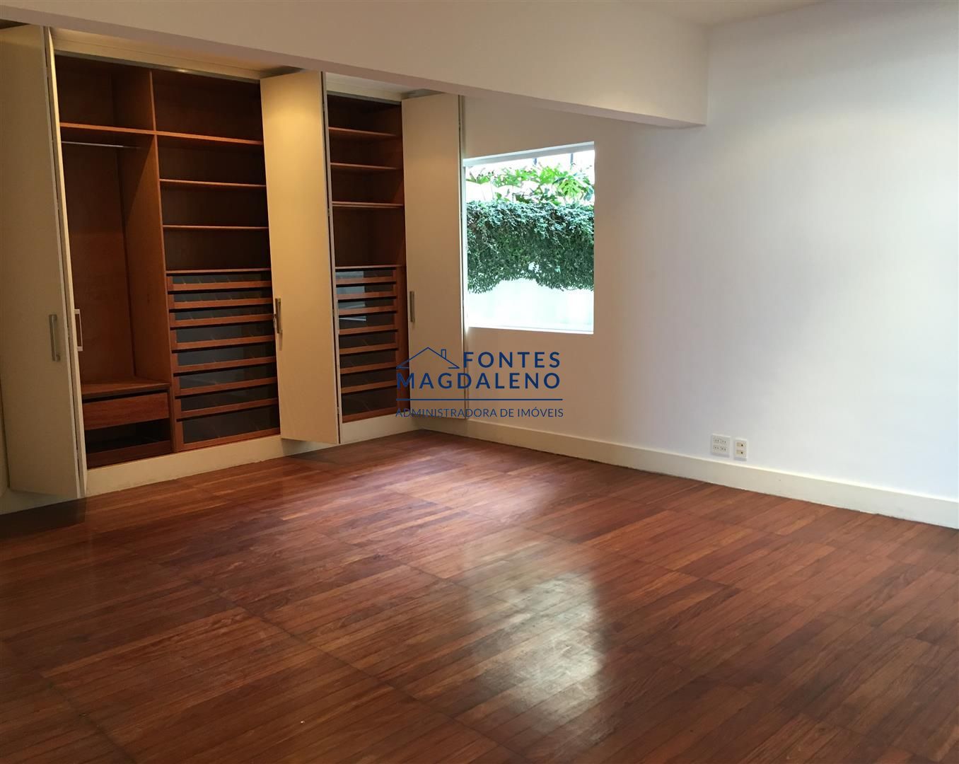 Apartamento à venda com 2 quartos, 200m² - Foto 15