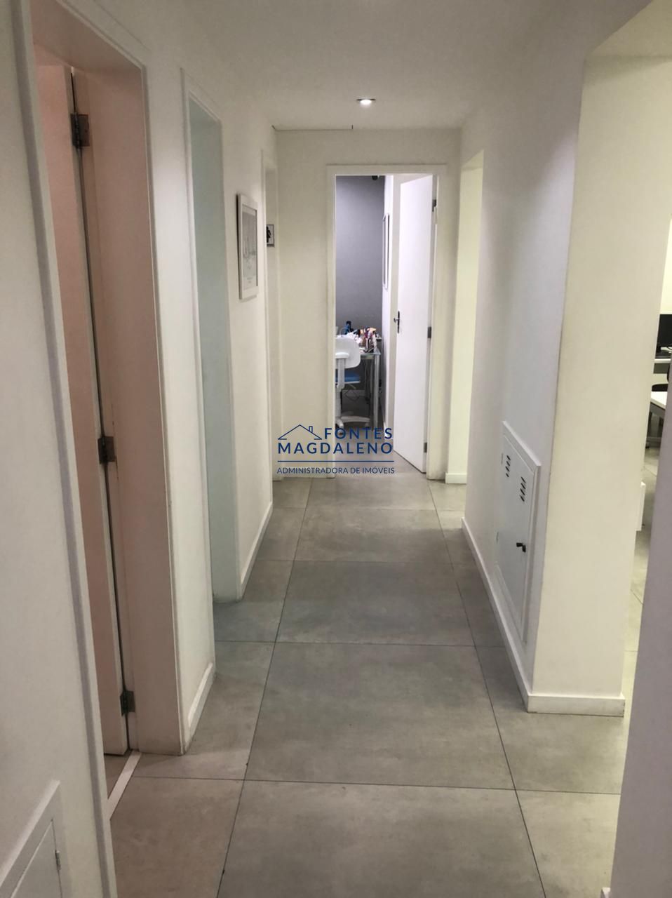 Conjunto Comercial-Sala à venda com 5 quartos, 150m² - Foto 21