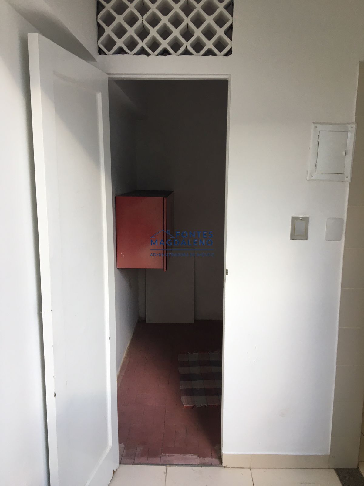 Apartamento à venda com 2 quartos, 64m² - Foto 36