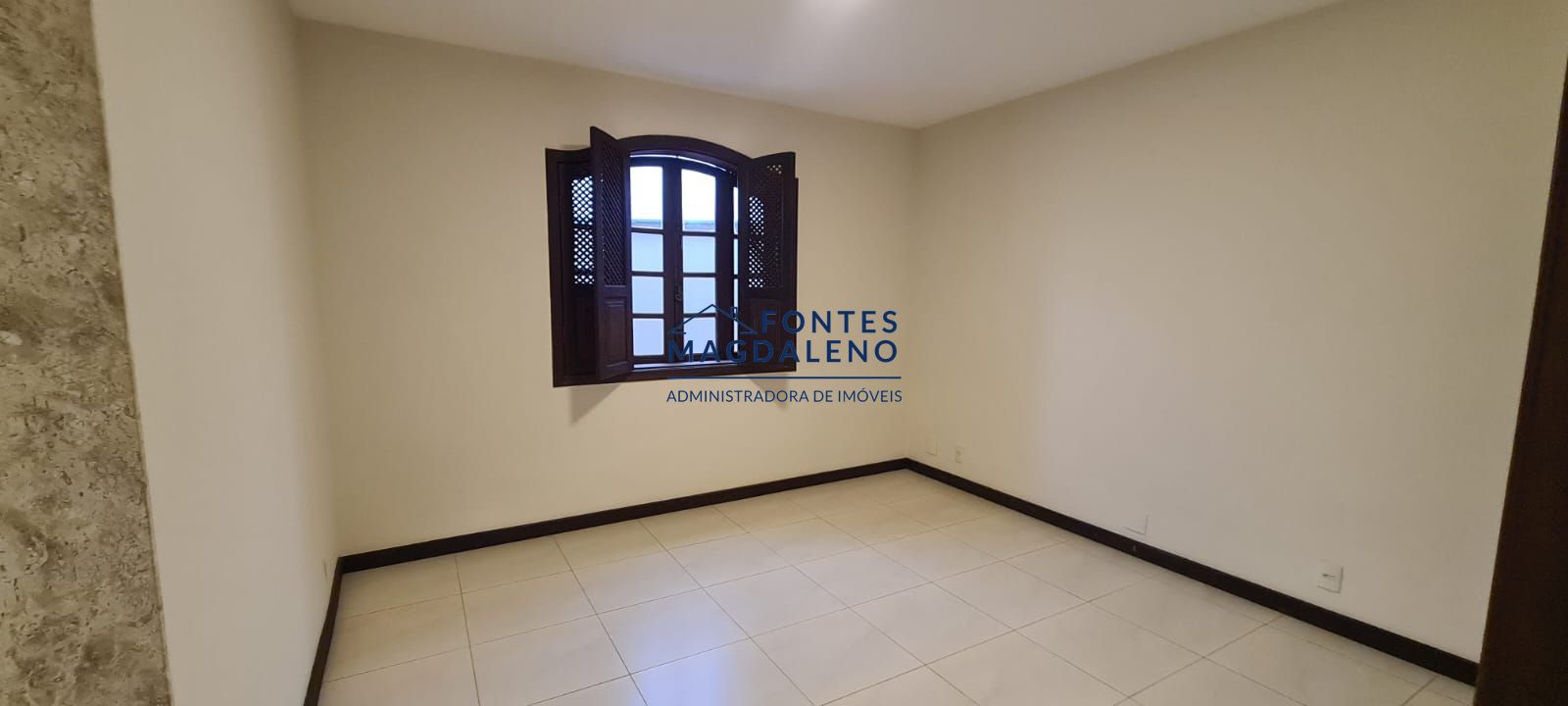 Casa à venda com 3 quartos, 246m² - Foto 27