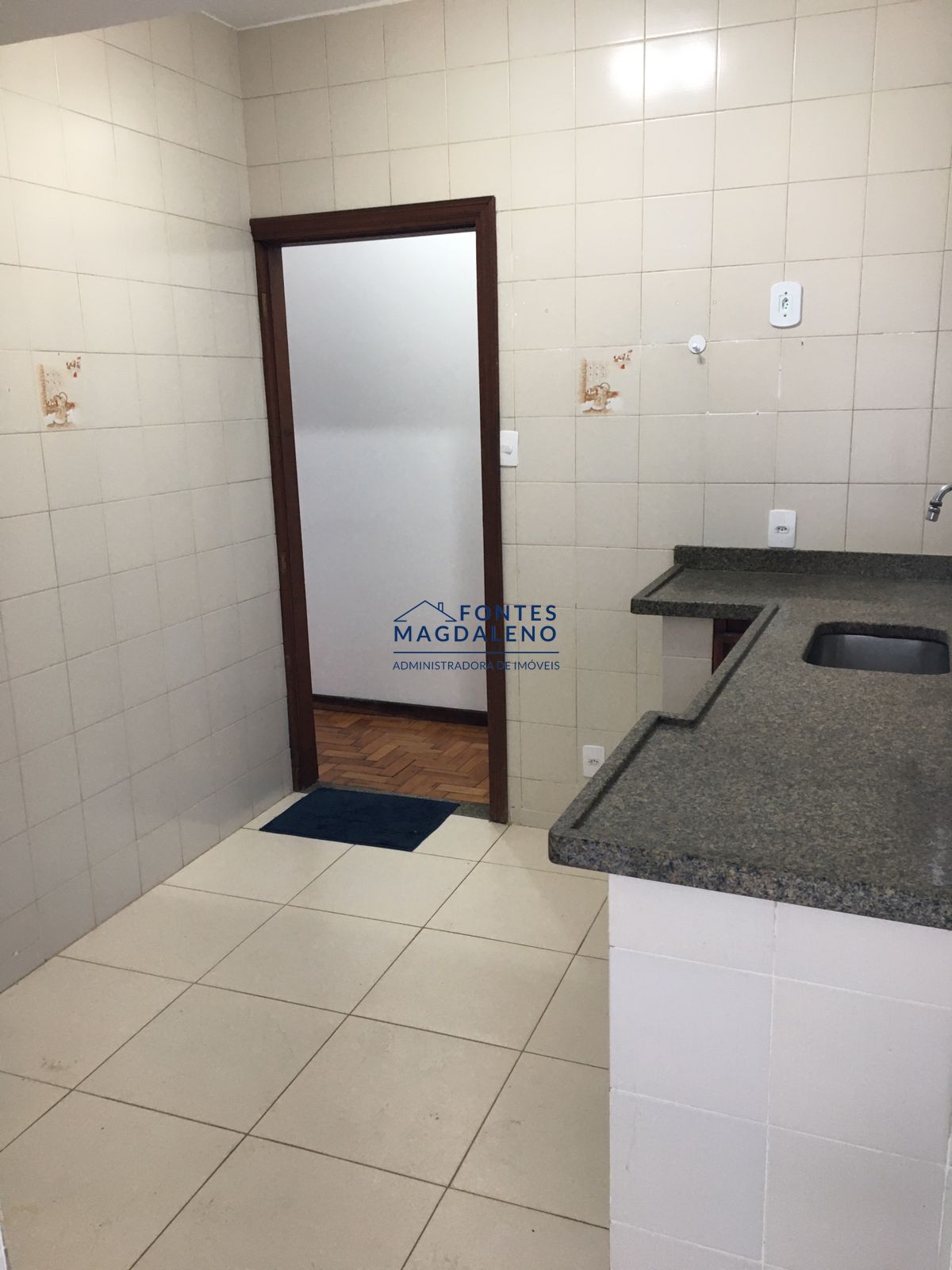 Apartamento à venda com 2 quartos, 64m² - Foto 17