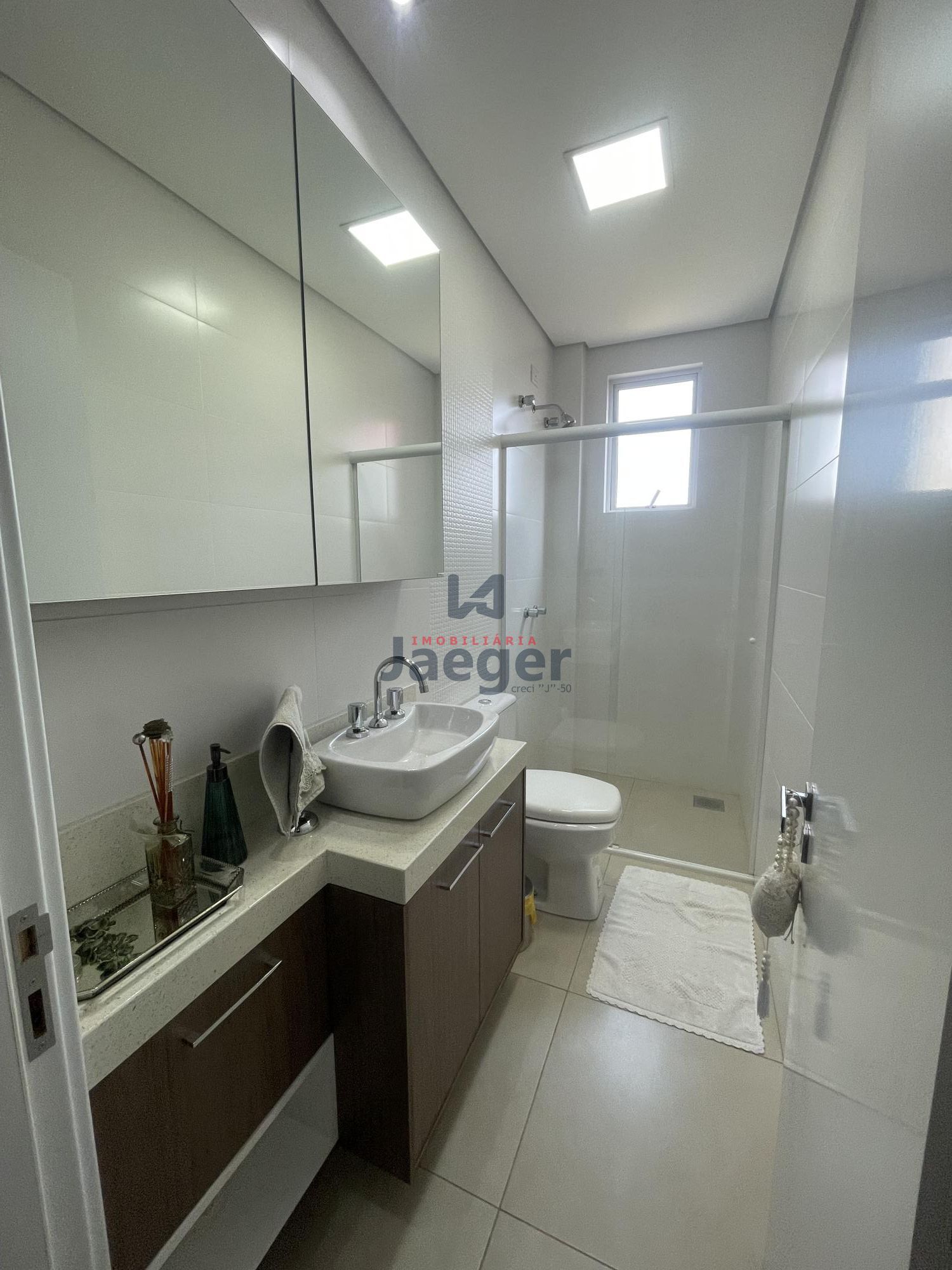 Apartamento à venda com 2 quartos, 74m² - Foto 34