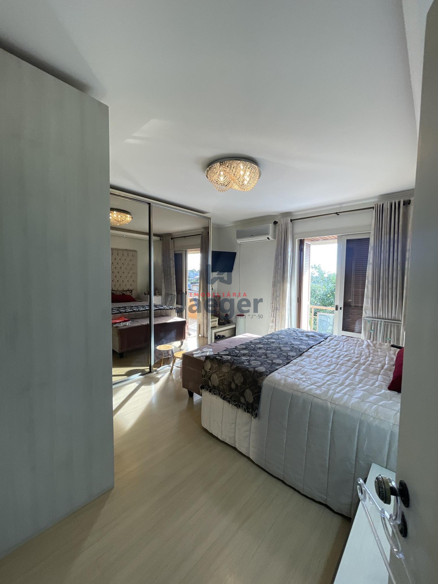 Apartamento à venda com 3 quartos, 115m² - Foto 13