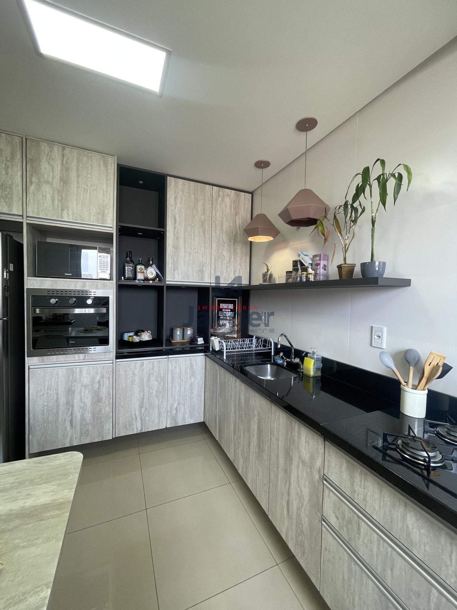 Apartamento à venda com 2 quartos, 74m² - Foto 12