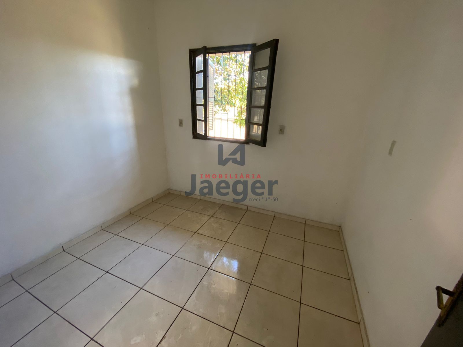 Apartamento para alugar com 2 quartos, 101m² - Foto 5