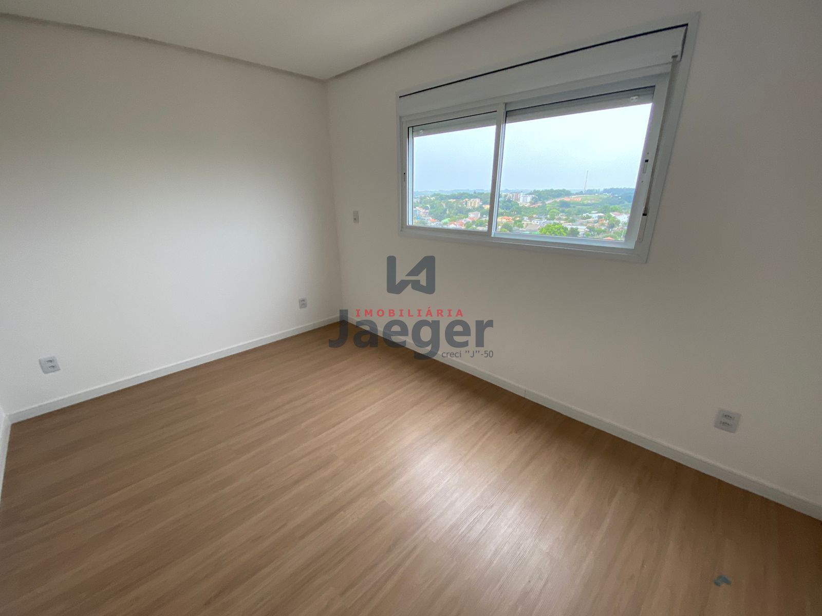 Apartamento à venda com 2 quartos, 65m² - Foto 9