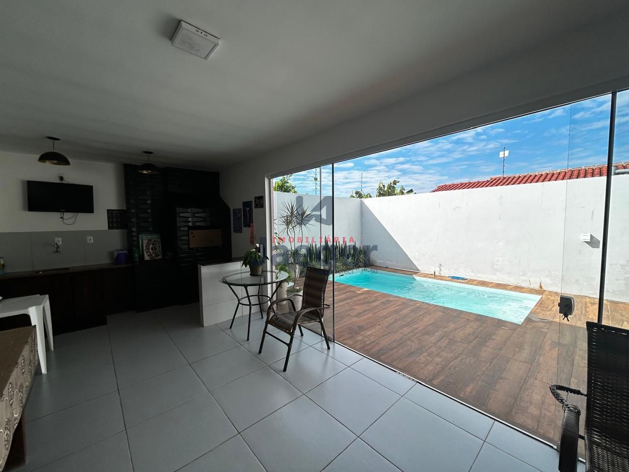Casa à venda com 2 quartos, 140m² - Foto 15