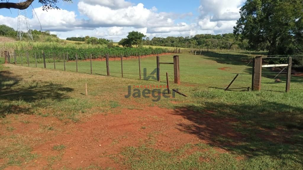 Fazenda à venda com 2 quartos, 18000m² - Foto 2