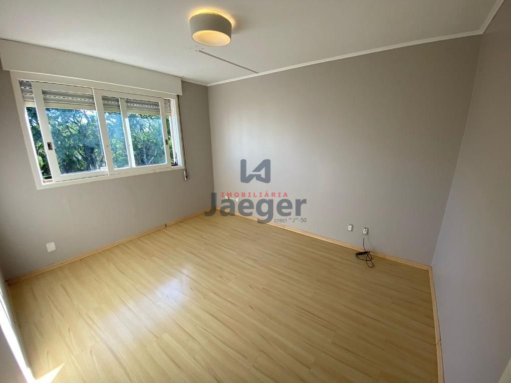 Apartamento à venda com 2 quartos, 75m² - Foto 11