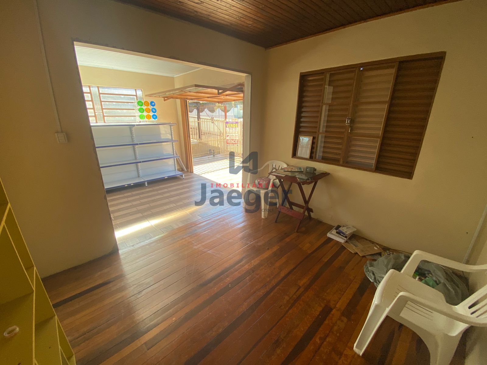 Casa à venda com 3 quartos, 148m² - Foto 3