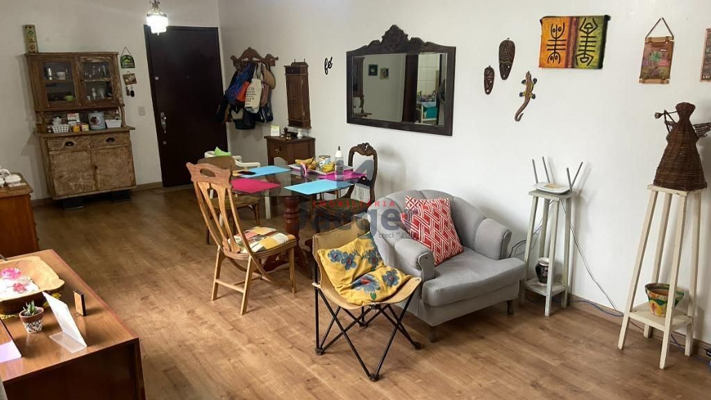 Apartamento à venda com 3 quartos, 95m² - Foto 3