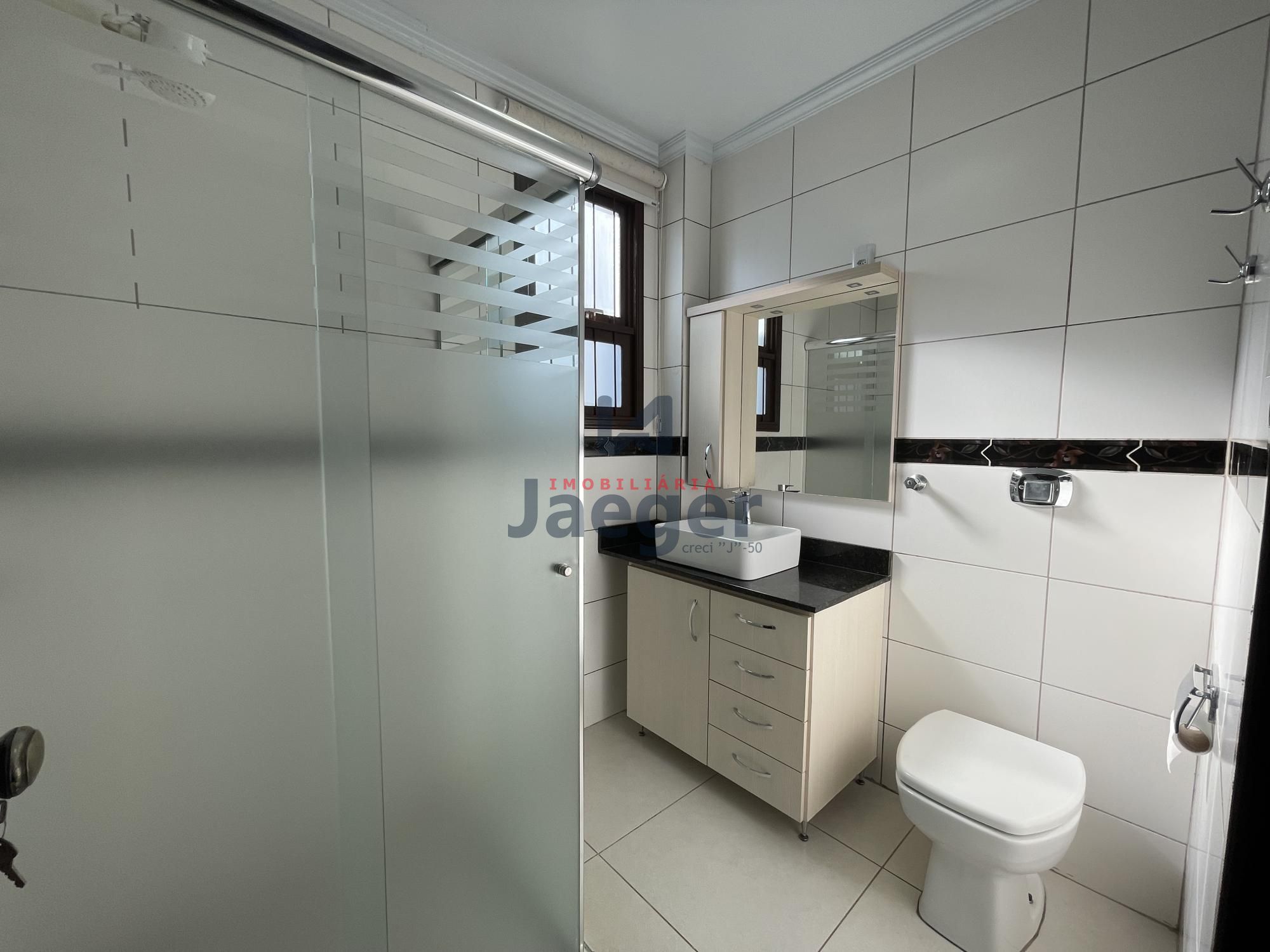 Apartamento à venda com 3 quartos, 95m² - Foto 8