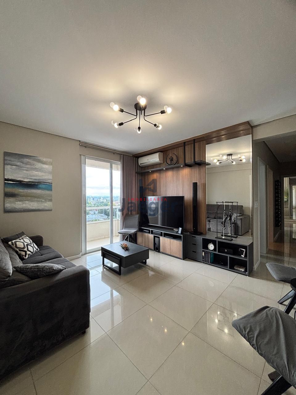 Apartamento, 2 quartos, 74 m² - Foto 1