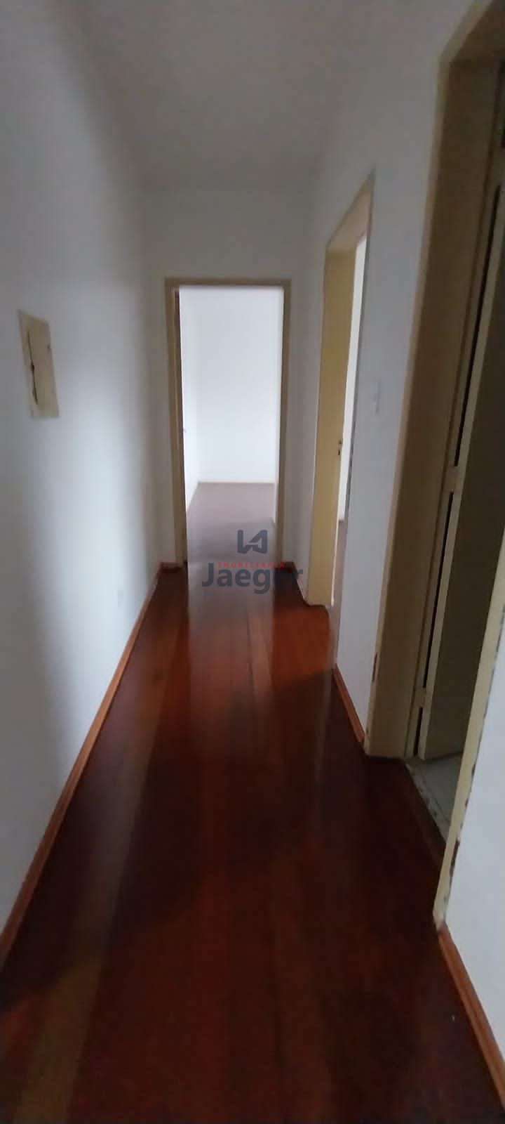 Apartamento à venda com 3 quartos, 130m² - Foto 8