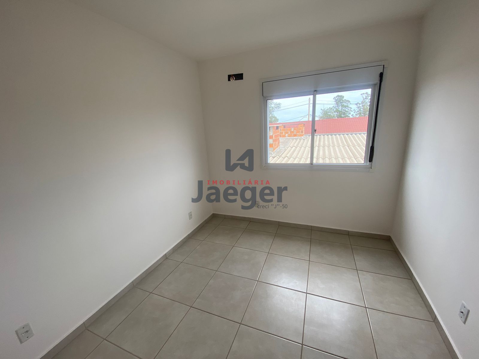 Apartamento para alugar com 2 quartos, 55m² - Foto 4