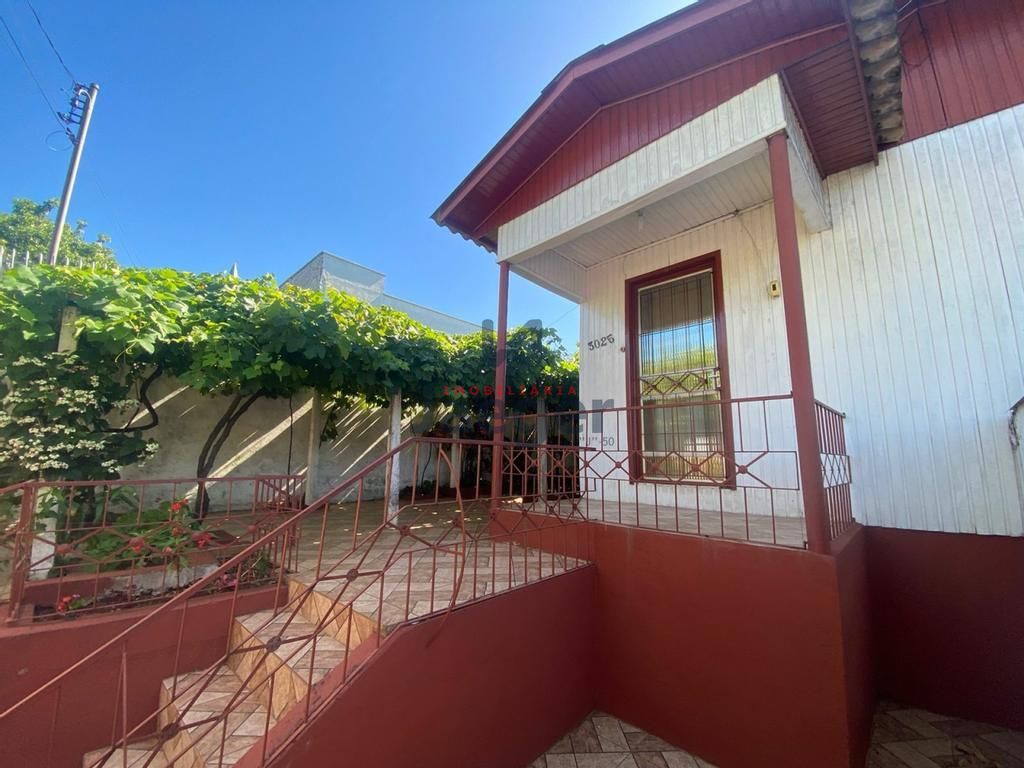 Casa à venda com 3 quartos, 140m² - Foto 2