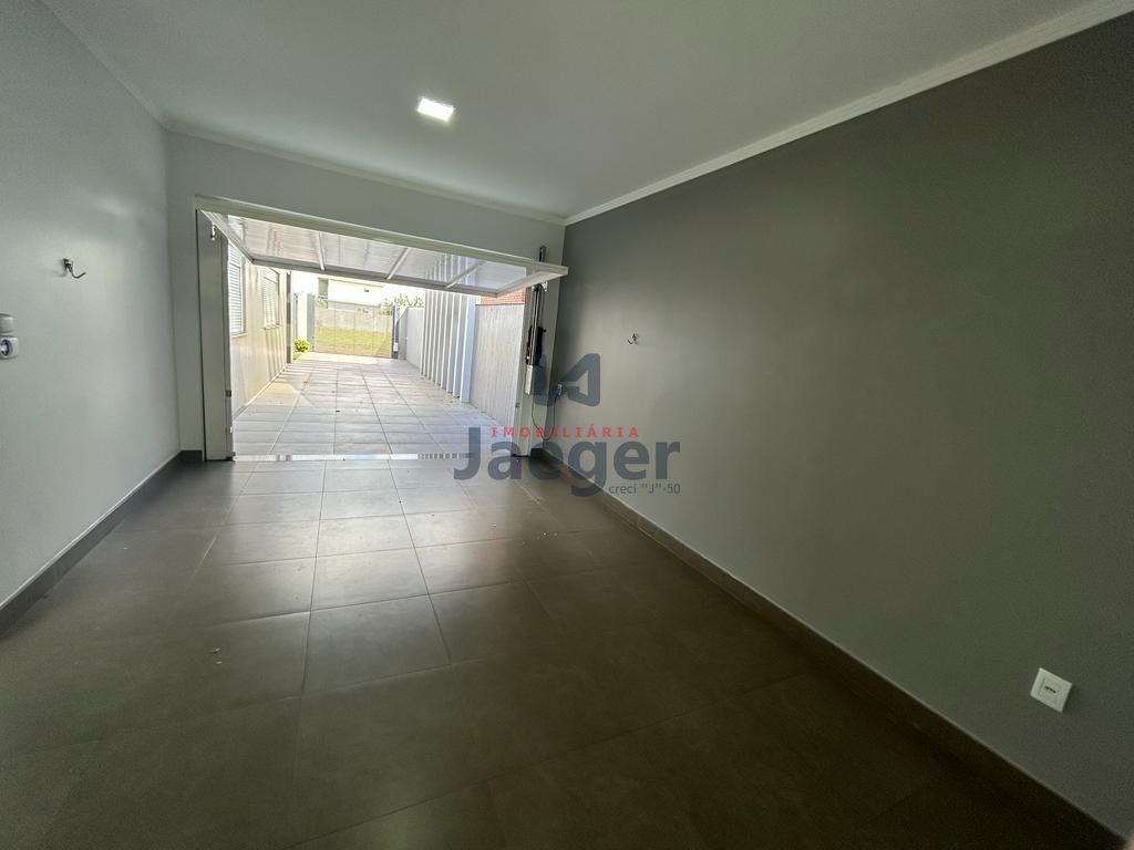 Casa à venda com 3 quartos, 175m² - Foto 3