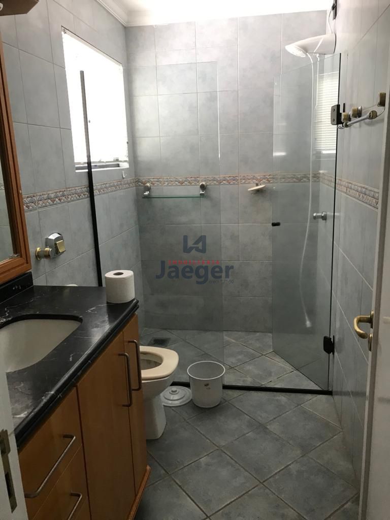 Apartamento à venda com 3 quartos, 190m² - Foto 14