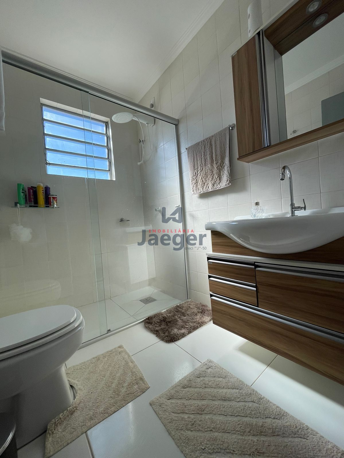 Apartamento à venda com 2 quartos, 100m² - Foto 4