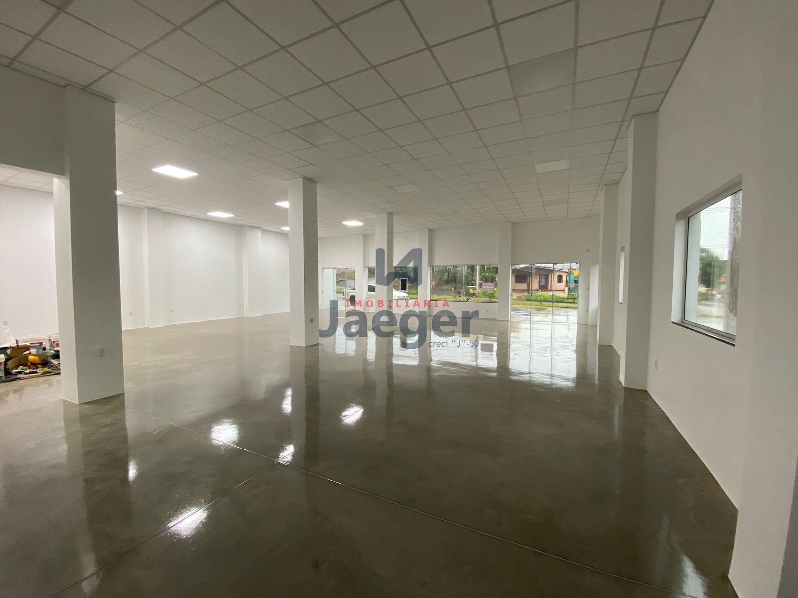 Conjunto Comercial-Sala para alugar com 1 quarto, 195m² - Foto 4