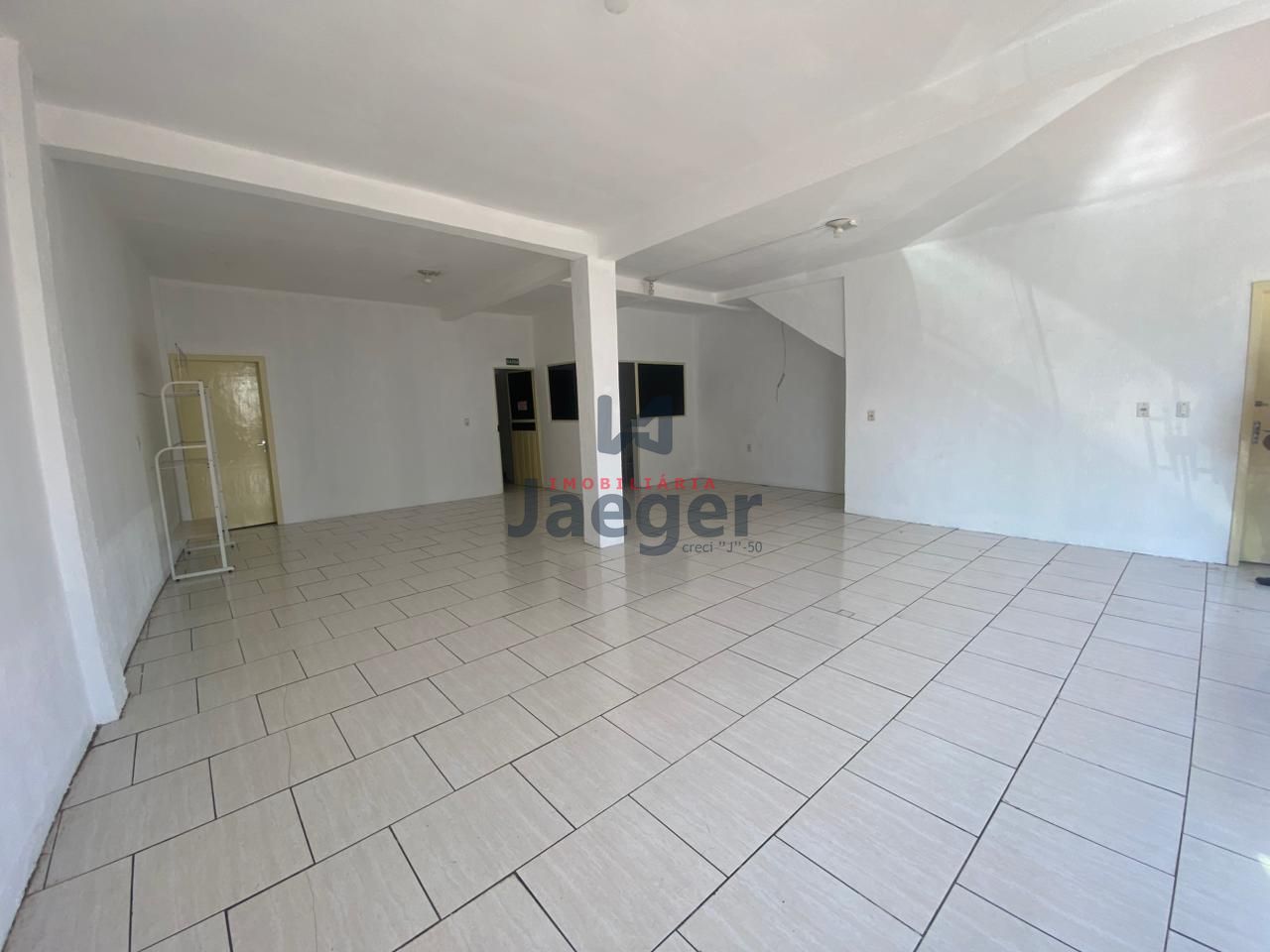 Conjunto Comercial-Sala para alugar com 2 quartos, 80m² - Foto 3