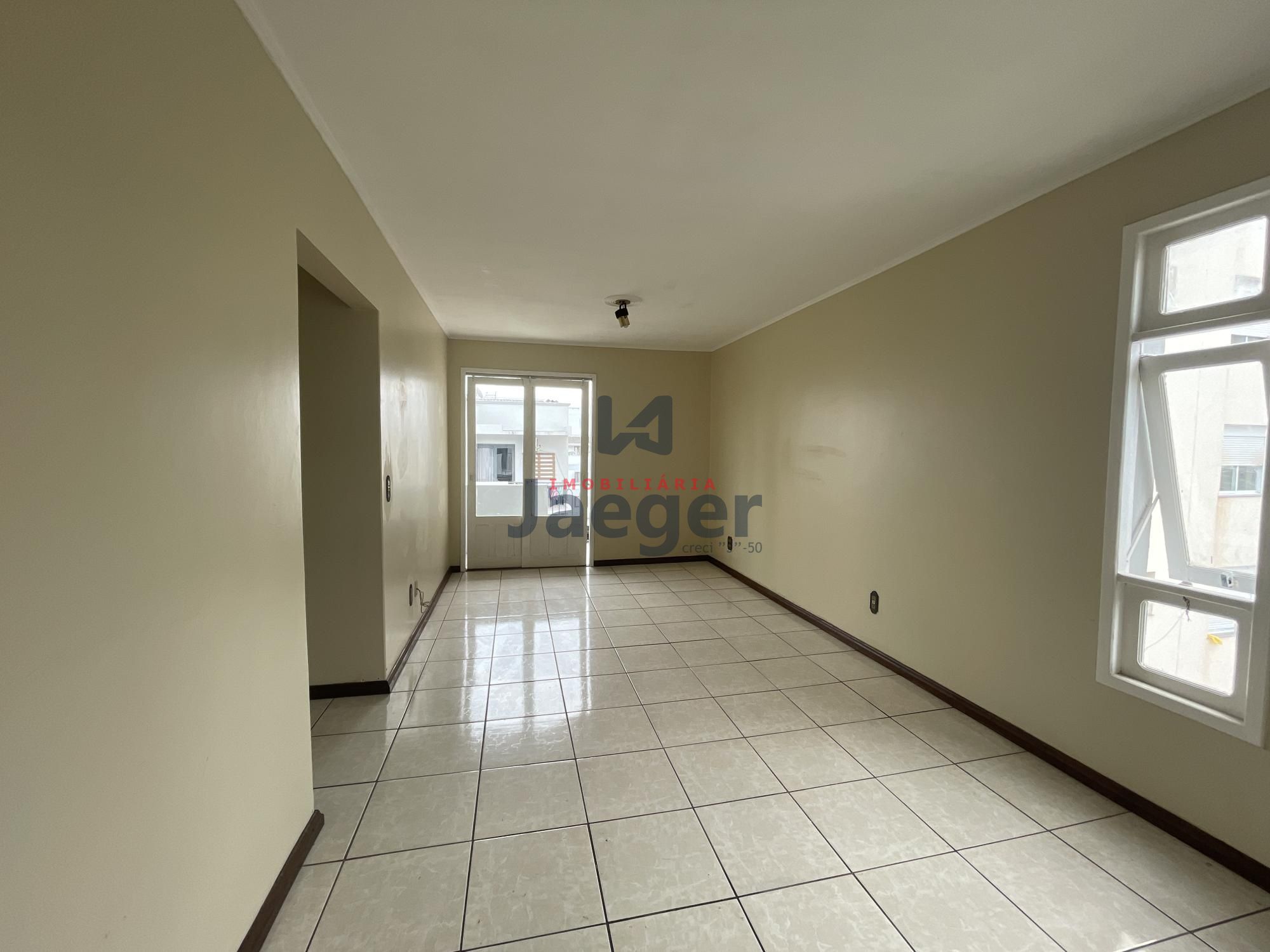 Apartamento à venda com 2 quartos, 78m² - Foto 2