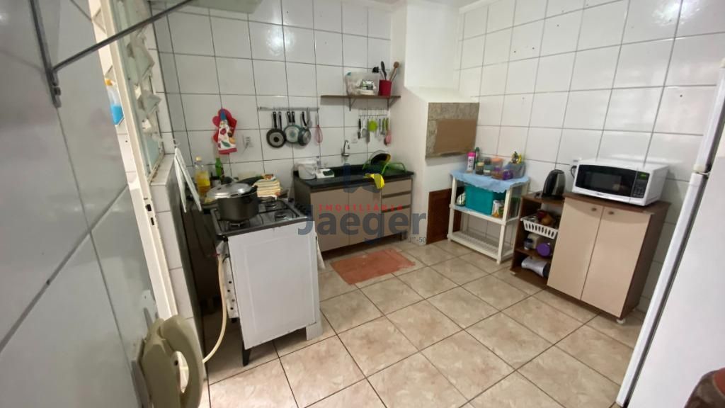 Apartamento à venda com 3 quartos, 95m² - Foto 6