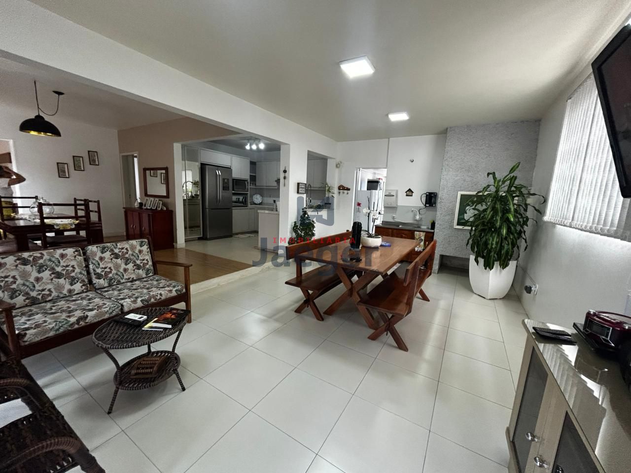 Casa, 3 quartos, 247 m² - Foto 7