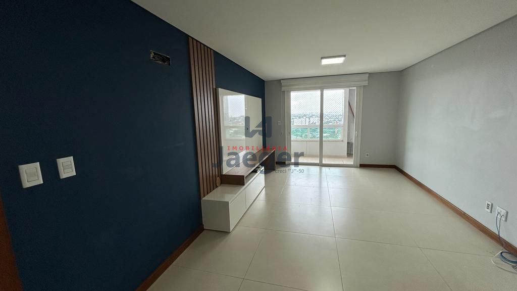 Apartamento à venda com 3 quartos, 126m² - Foto 11